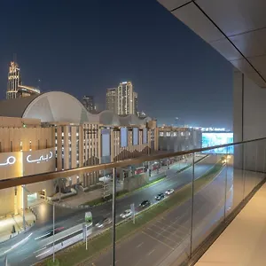 Luxurious Stylish Across Mall Burj Khalifa City Views Apartamento